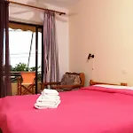 Pharos 4*