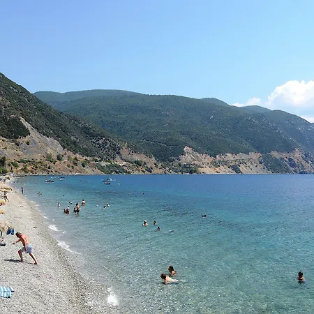 Apart-hotel Pharos 4*