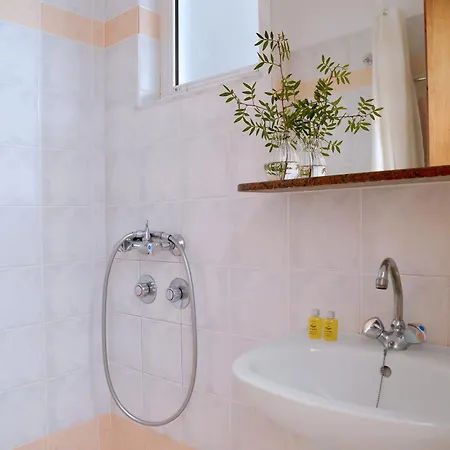 Apart-hotel Pharos Ília