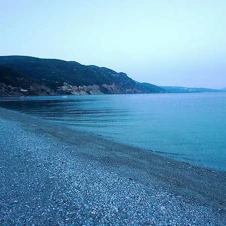 Pharos מלון דירות Ília