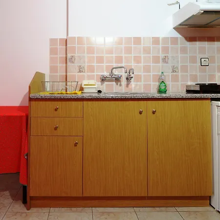 Pharos Apartmanhotel Ília