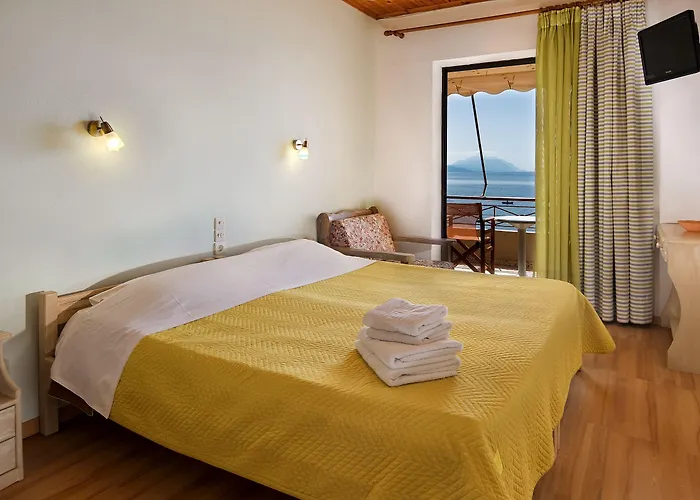 Pharos Ξενοδοχείο με διαμερίσματα 3*