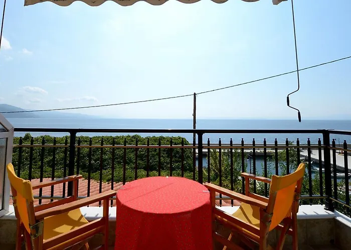 Pharos Ξενοδοχείο με διαμερίσματα 3*